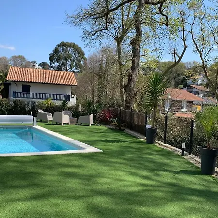 בית נופש Jolie Maison Familiale Proche Et Ocean ביאריץ